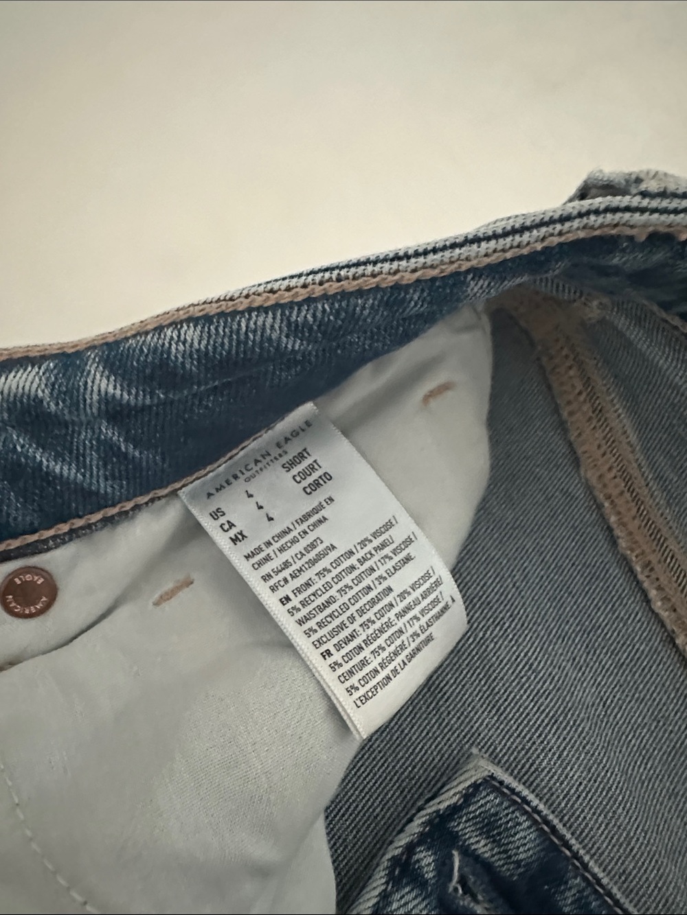 American Eagle Outfitters Blue Distressed Mom Jeans - Picture 3 of 3